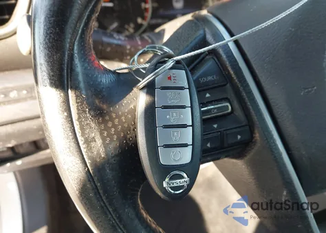 2018 Nissan Maxima 3.5 Sl из США, поврежденный, VIN 1N4AA6AP0JC376008